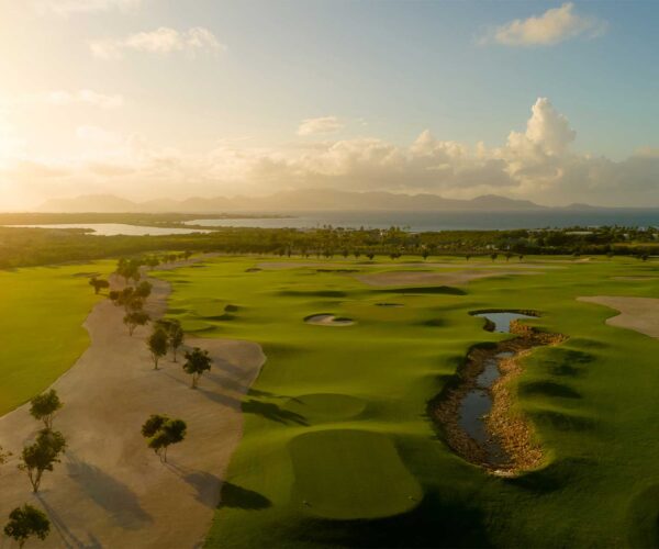 Golf at Aurora Anguilla