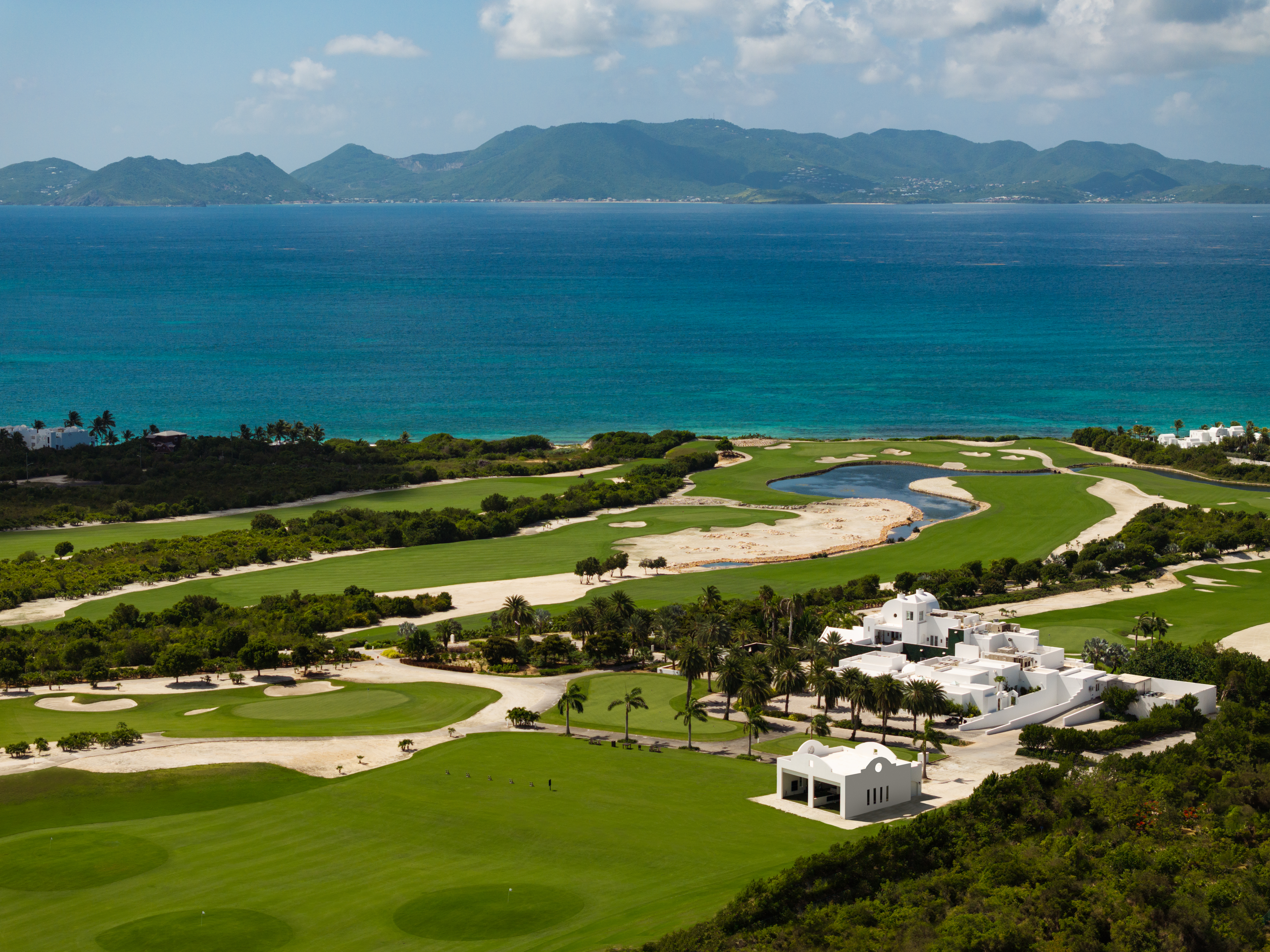 Play golf at aurora anguilla